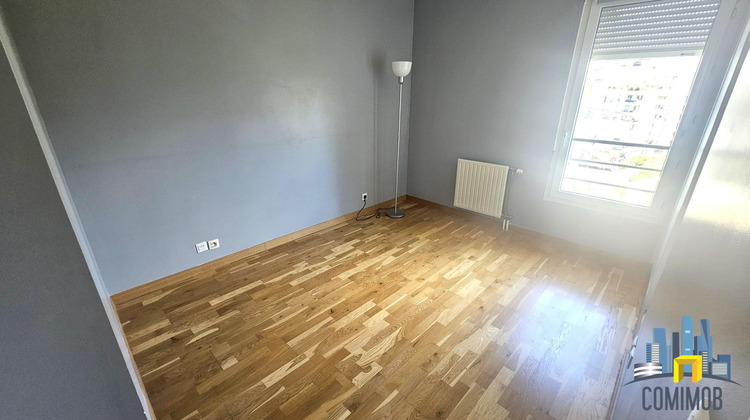 Ma-Cabane - Vente Appartement Courbevoie, 67 m²
