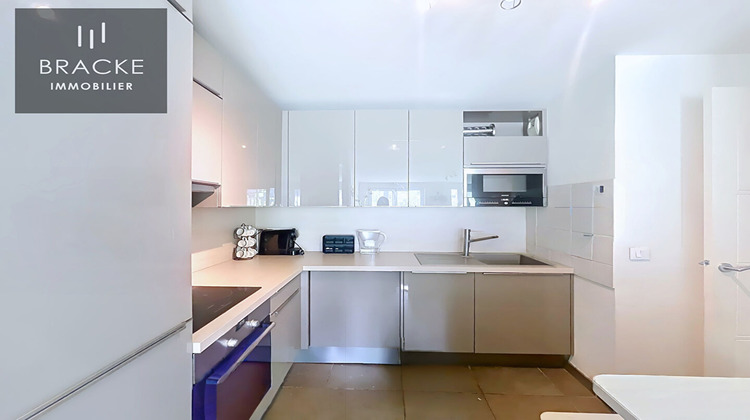 Ma-Cabane - Vente Appartement COURBEVOIE, 92 m²