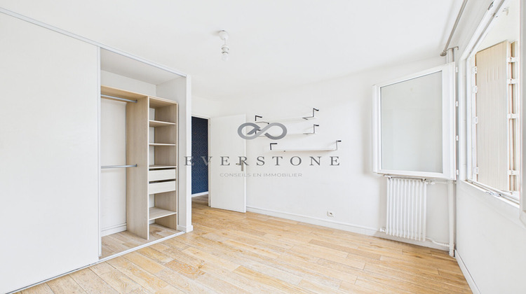 Ma-Cabane - Vente Appartement COURBEVOIE, 72 m²