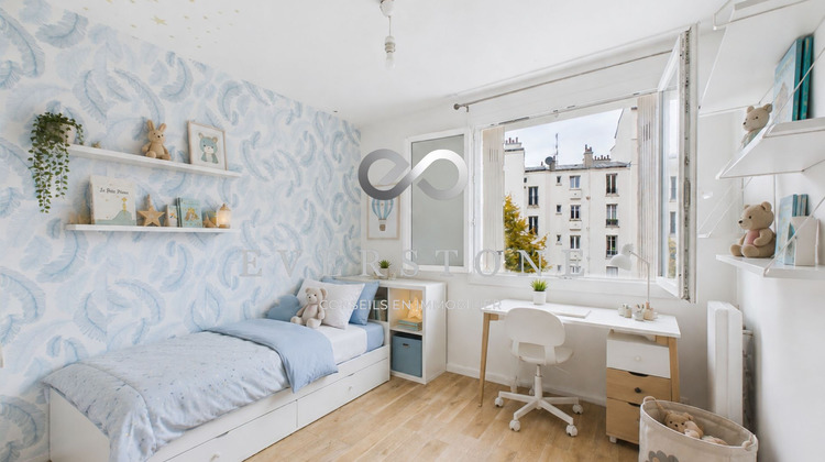 Ma-Cabane - Vente Appartement COURBEVOIE, 72 m²