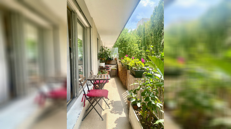 Ma-Cabane - Vente Appartement COURBEVOIE, 93 m²