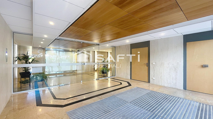 Ma-Cabane - Vente Appartement Courbevoie, 32 m²
