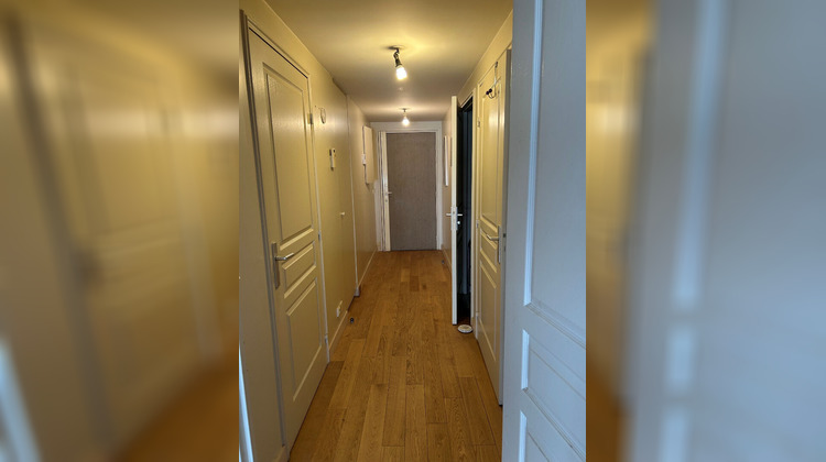 Ma-Cabane - Vente Appartement COURBEVOIE, 36 m²