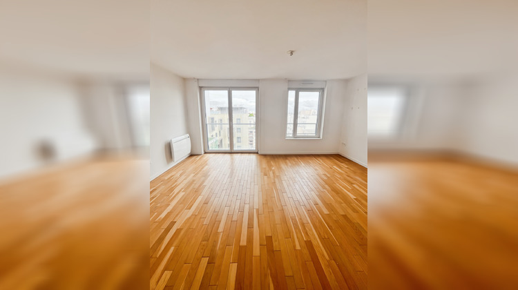 Ma-Cabane - Vente Appartement Courbevoie, 60 m²