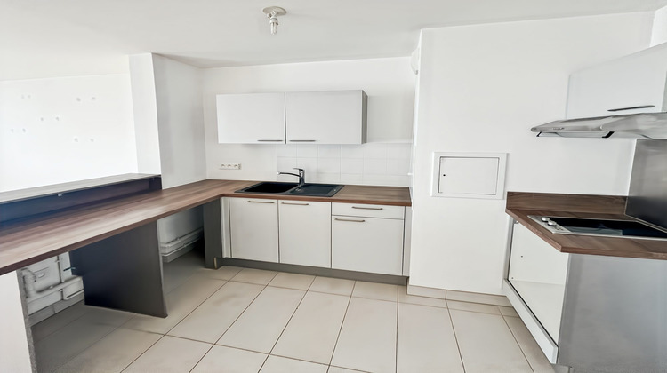 Ma-Cabane - Vente Appartement Courbevoie, 60 m²