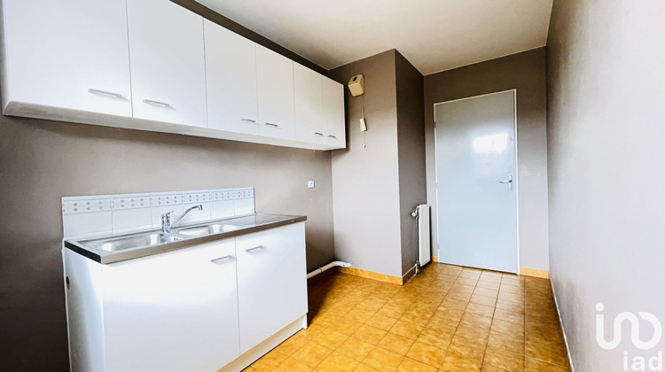 Ma-Cabane - Vente Appartement Courcouronnes, 66 m²