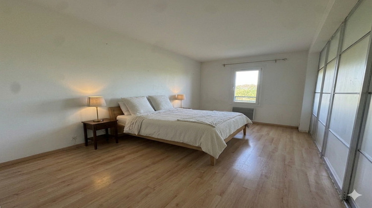Ma-Cabane - Vente Appartement COURCOURONNES, 86 m²