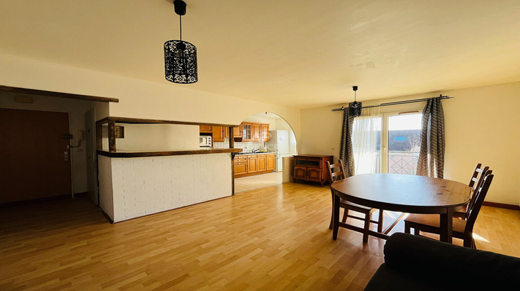 Ma-Cabane - Vente Appartement COURDIMANCHE, 63 m²