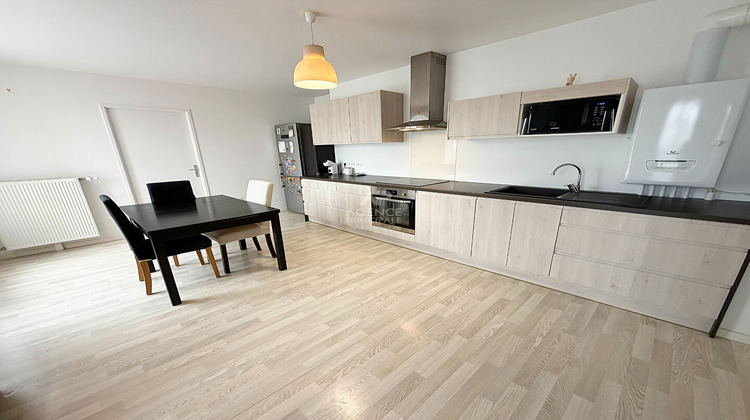 Ma-Cabane - Vente Appartement COURDIMANCHE, 72 m²