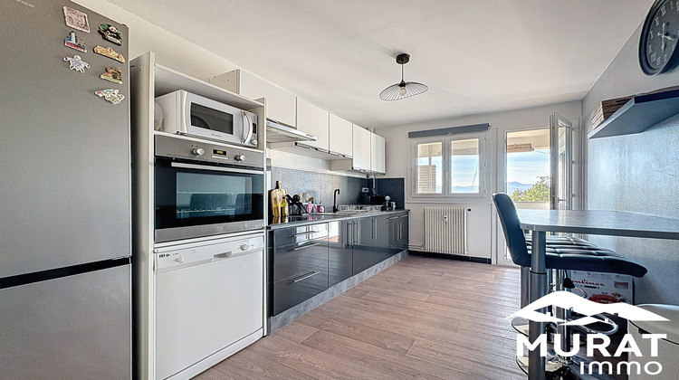 Ma-Cabane - Vente Appartement Cournon-d'Auvergne, 67 m²