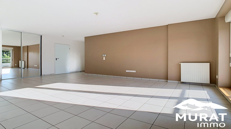 Ma-Cabane - Vente Appartement Cournon-d'Auvergne, 66 m²