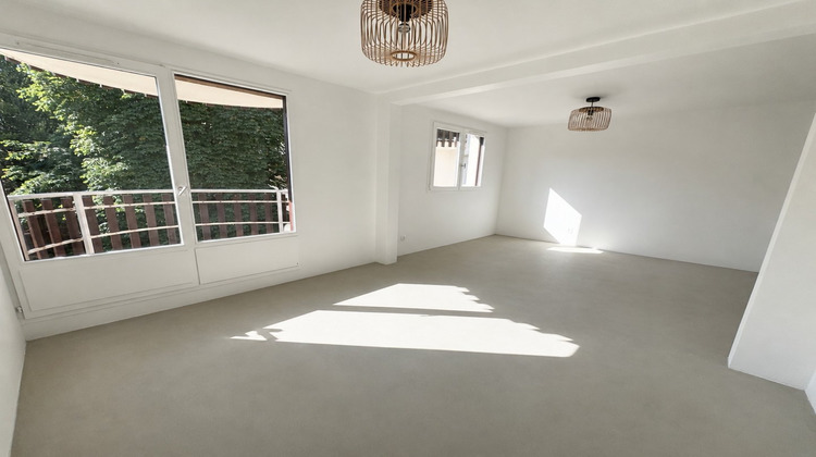 Ma-Cabane - Vente Appartement CRAN GEVRIER, 93 m²