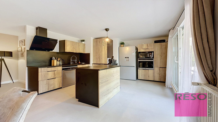 Ma-Cabane - Vente Appartement Cranves-sales, 73 m²