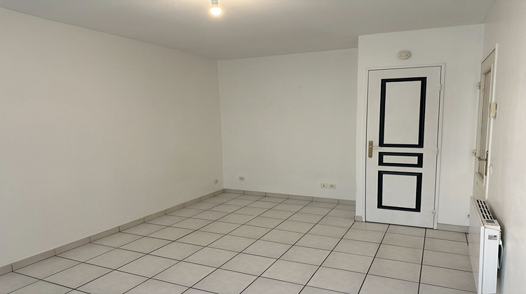 Ma-Cabane - Vente Appartement CRAPONNE, 22 m²