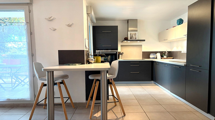 Ma-Cabane - Vente Appartement CRAPONNE, 62 m²