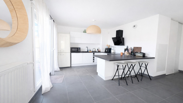 Ma-Cabane - Vente Appartement CRAPONNE, 62 m²