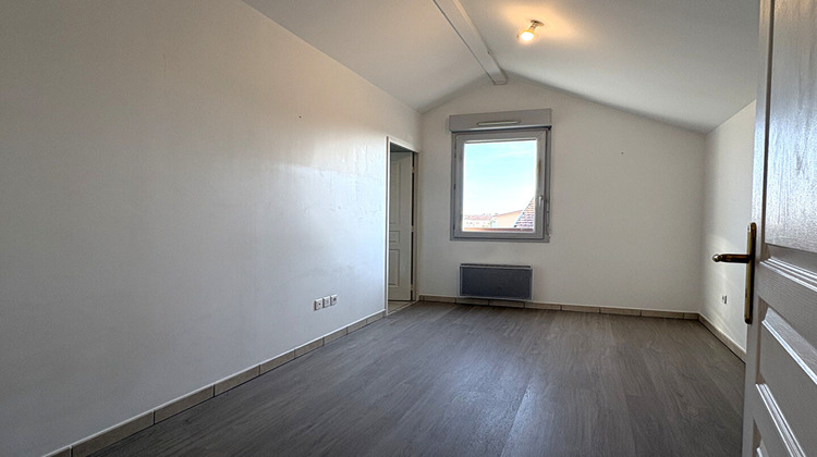 Ma-Cabane - Vente Appartement CRAPONNE, 104 m²