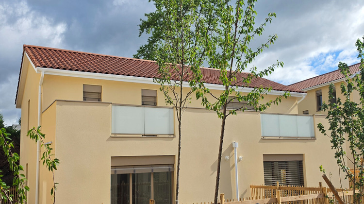 Ma-Cabane - Vente Appartement CRAPONNE, 97 m²