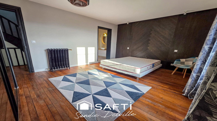 Ma-Cabane - Vente Appartement Crecy-la-Chapelle, 124 m²