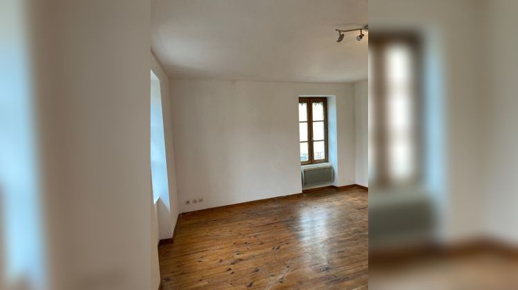 Ma-Cabane - Vente Appartement Crémieu, 40 m²