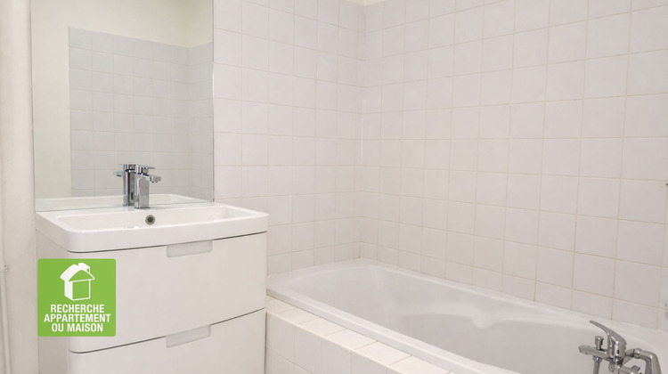 Ma-Cabane - Vente Appartement CREMIEU, 42 m²