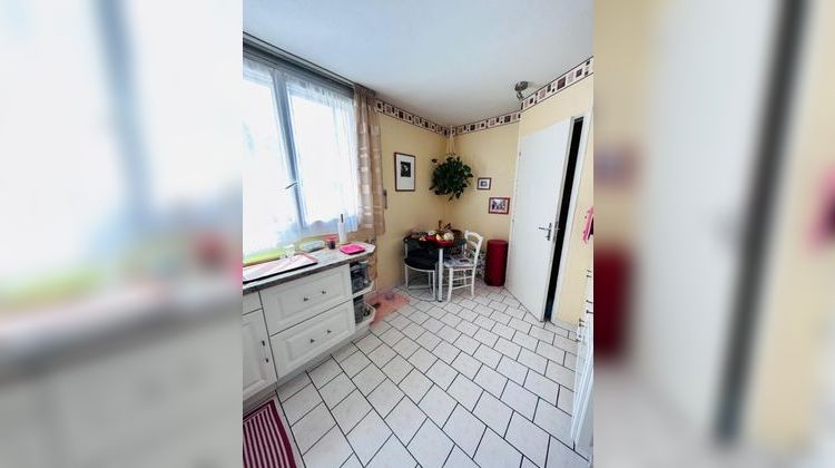 Ma-Cabane - Vente Appartement CREPY EN VALOIS, 74 m²