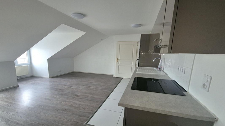 Ma-Cabane - Vente Appartement CREPY EN VALOIS, 30 m²