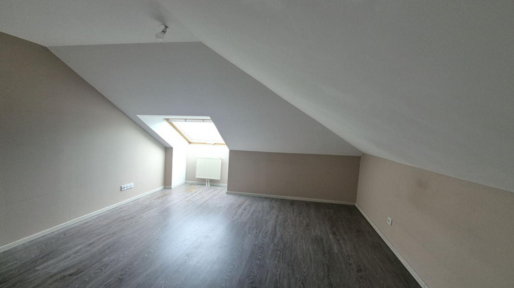 Ma-Cabane - Vente Appartement CREPY EN VALOIS, 30 m²