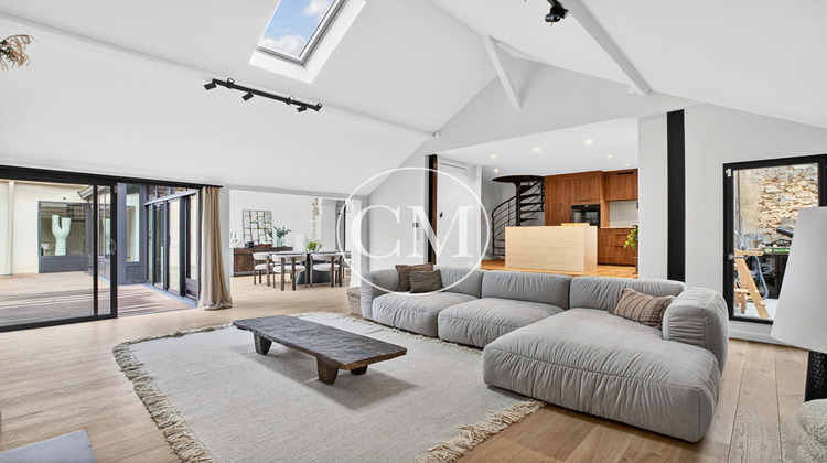 Ma-Cabane - Vente Appartement CRESPIERES, 215 m²