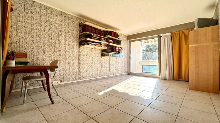 Ma-Cabane - Vente Appartement CRETEIL, 97 m²