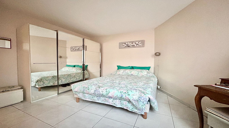 Ma-Cabane - Vente Appartement CRETEIL, 70 m²