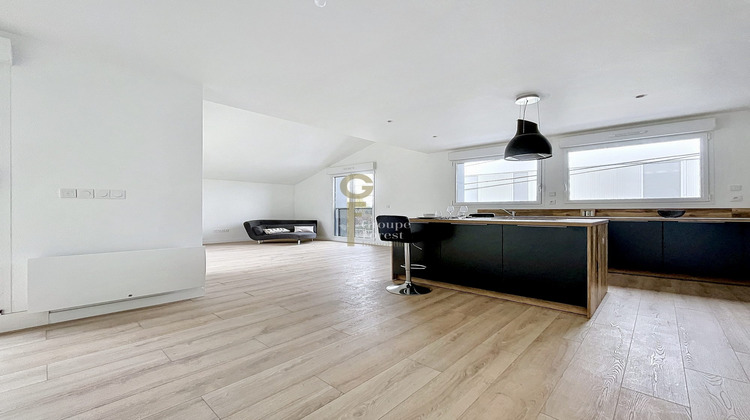 Ma-Cabane - Vente Appartement Croix, 100 m²