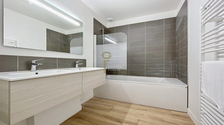 Ma-Cabane - Vente Appartement Croix, 100 m²