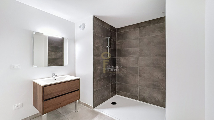 Ma-Cabane - Vente Appartement Croix, 61 m²