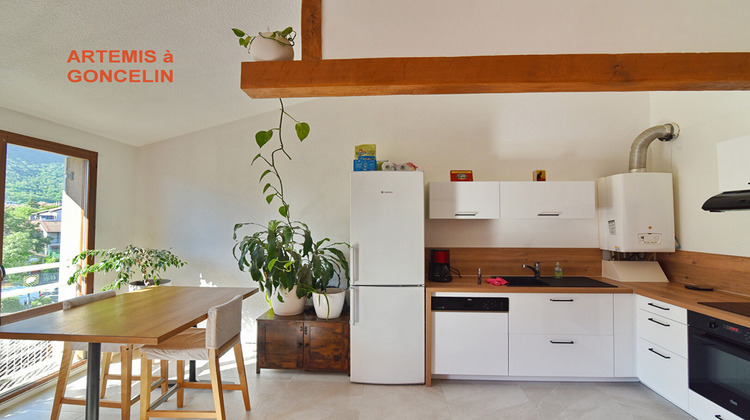 Ma-Cabane - Vente Appartement CROLLES, 60 m²