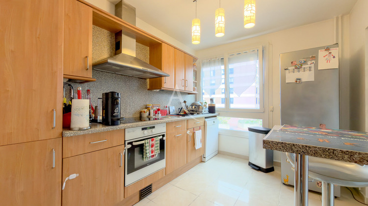 Ma-Cabane - Vente Appartement CROSNE, 82 m²