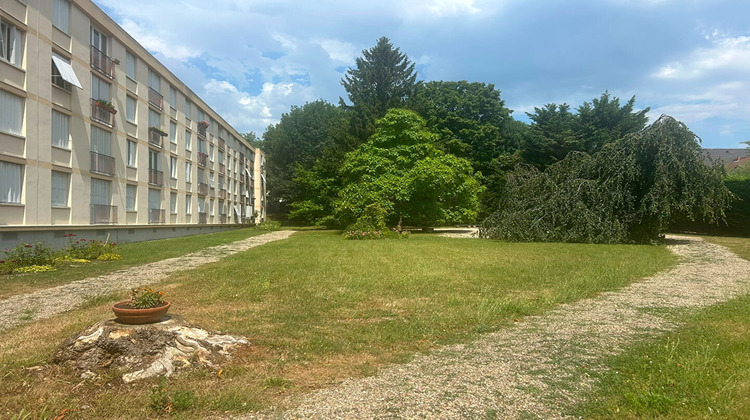 Ma-Cabane - Vente Appartement CROSNE, 62 m²