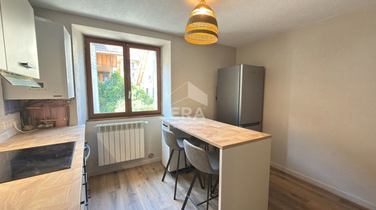 Ma-Cabane - Vente Appartement CRUSEILLES, 76 m²