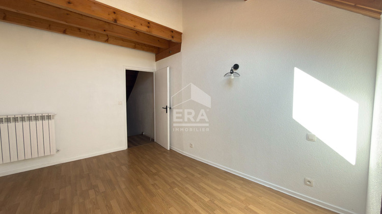 Ma-Cabane - Vente Appartement CRUSEILLES, 76 m²