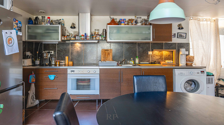 Ma-Cabane - Vente Appartement CUCURON, 67 m²