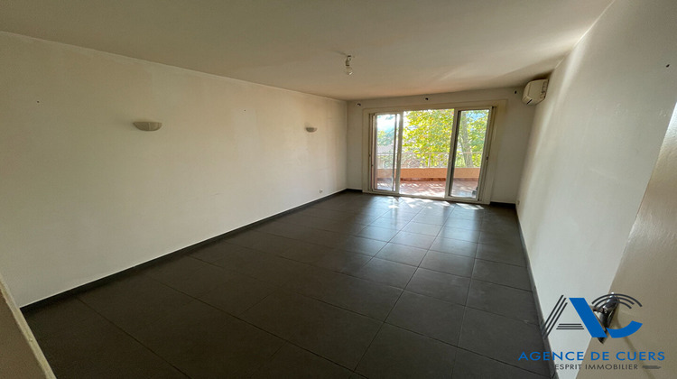 Ma-Cabane - Vente Appartement CUERS, 66 m²