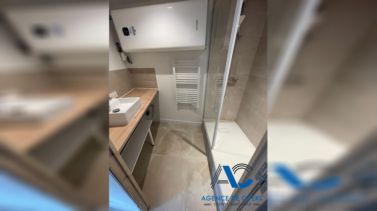 Ma-Cabane - Vente Appartement CUERS, 49 m²