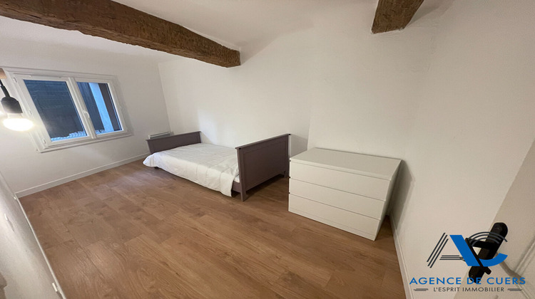Ma-Cabane - Vente Appartement CUERS, 49 m²