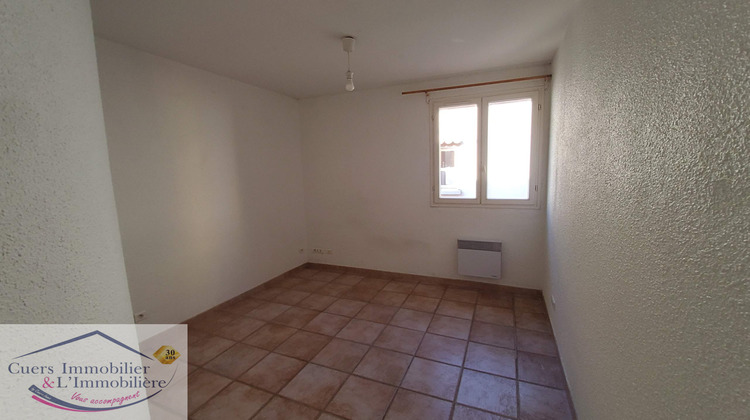 Ma-Cabane - Vente Appartement Cuers, 43 m²