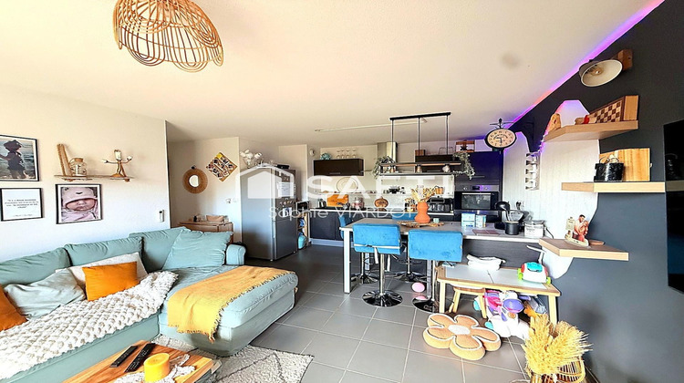 Ma-Cabane - Vente Appartement Cuers, 58 m²