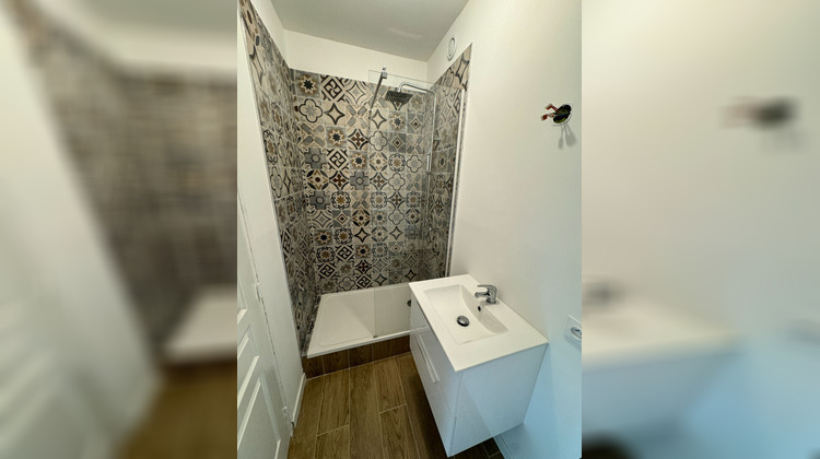 Ma-Cabane - Vente Appartement CUERS, 28 m²