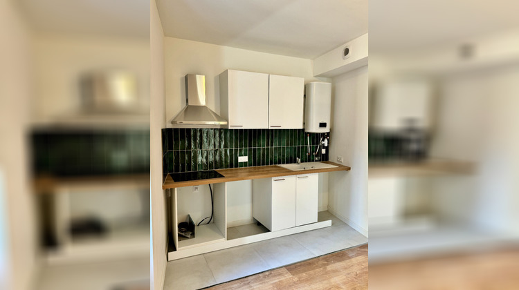 Ma-Cabane - Vente Appartement CUERS, 28 m²