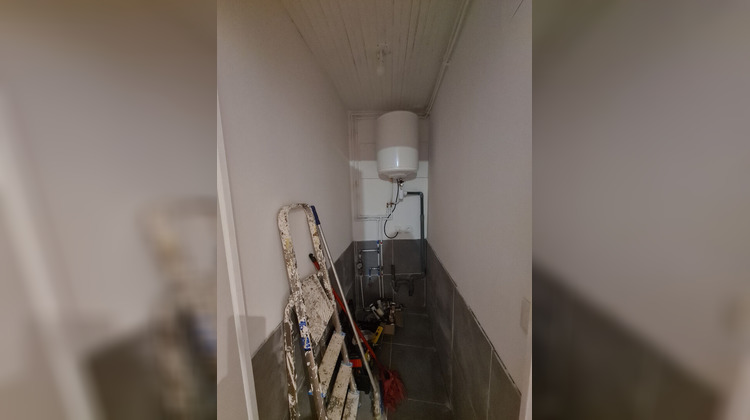 Ma-Cabane - Vente Appartement CUERS, 27 m²