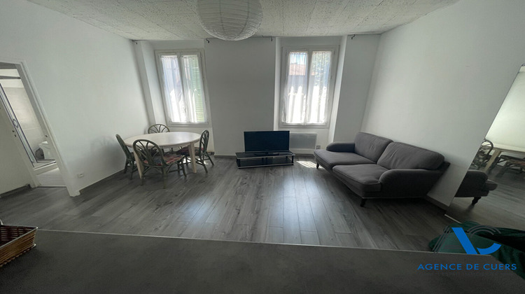 Ma-Cabane - Vente Appartement CUERS, 51 m²
