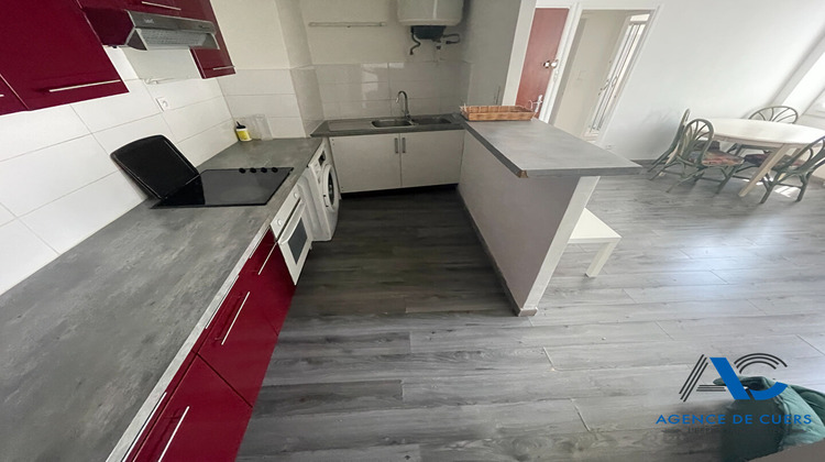 Ma-Cabane - Vente Appartement CUERS, 51 m²
